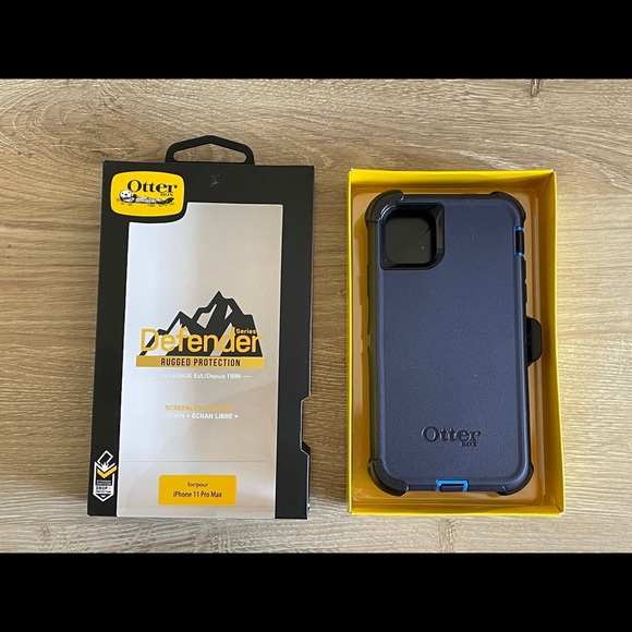 OtterBox Other - Otterbox defender series iPhone 11 Pro Max